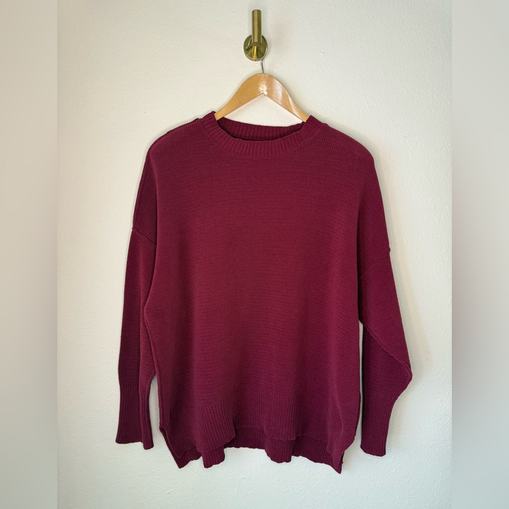 Natural Reflections Oversized Burgundy Crewneck Sweater Size S
